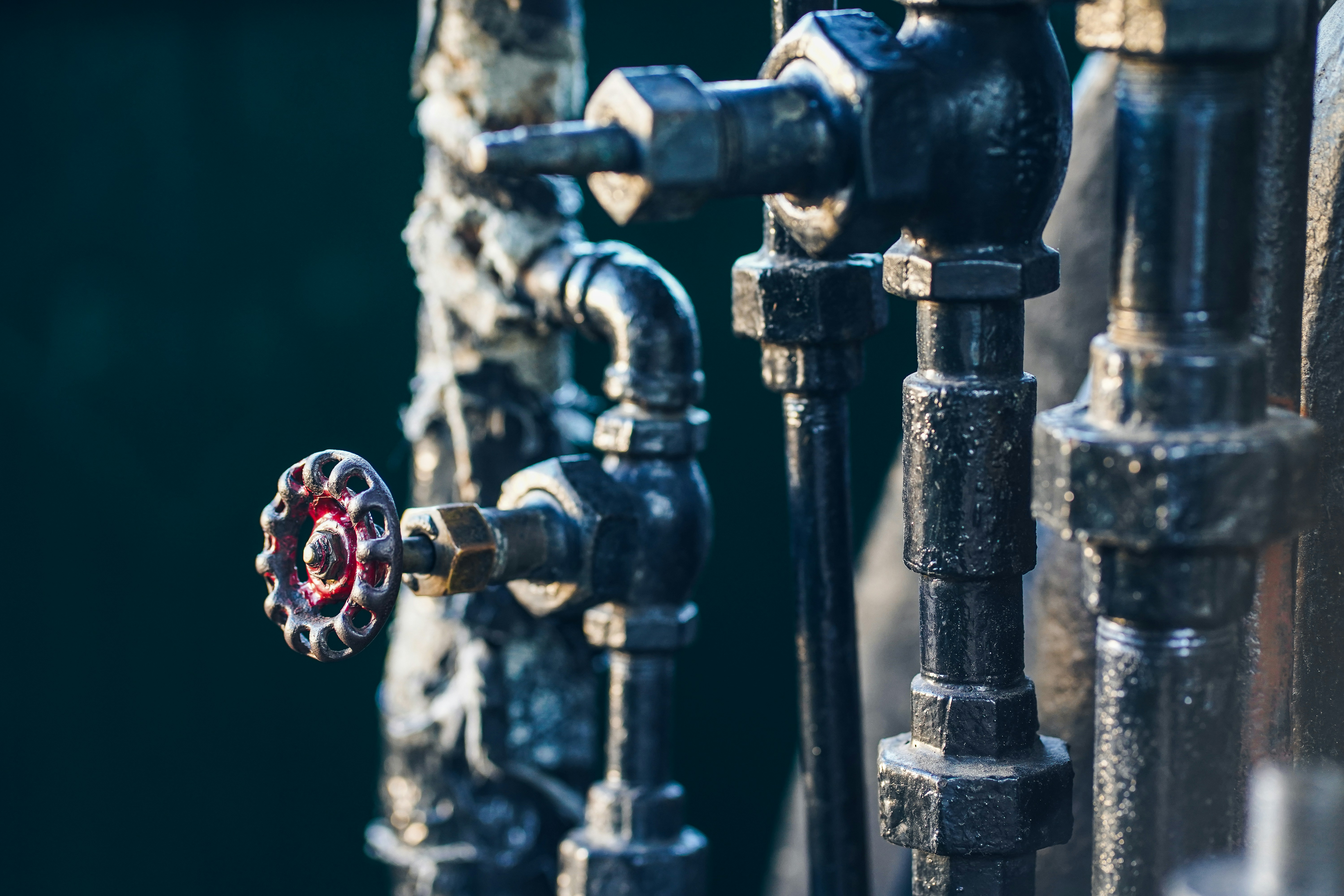A quick capture of some vintage train pipes.